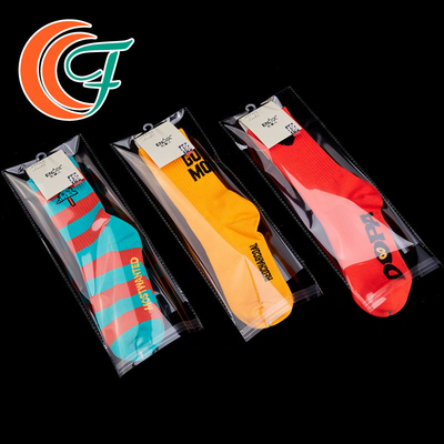Túi đóng gói OPP tự dính Chống sương mù Vớ BOPP rõ ràng Ziplock